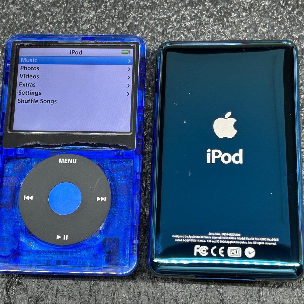 Apple Blue MP3 Player with Touchscreen and Classic Design 128gb